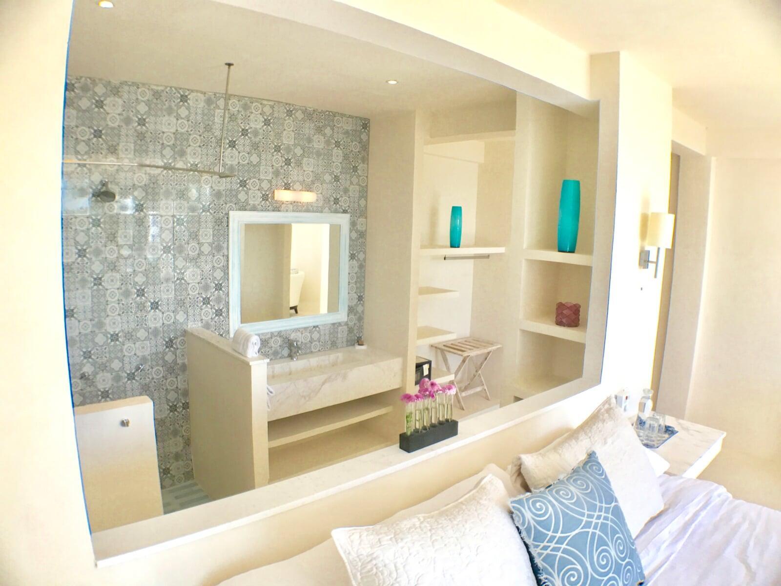 Room 6 - Ocean View